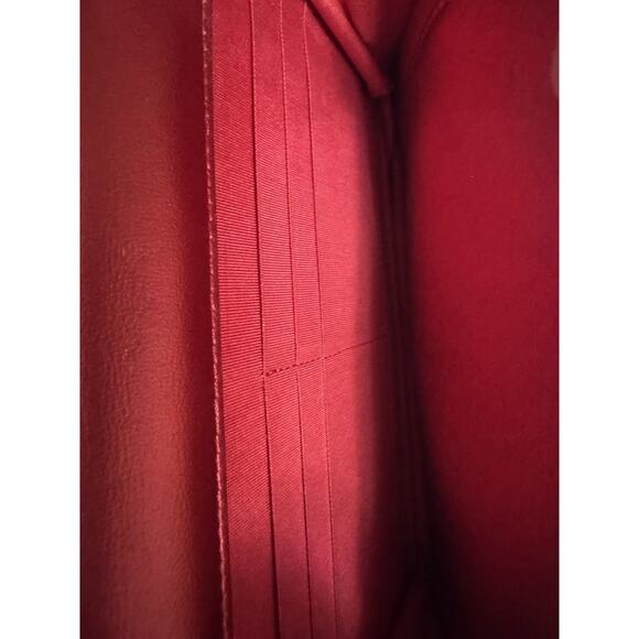 Authentic Chanel Boy Wallet On Chain WOC Metallic Red Leather W COA READ - Picture 15 of 15